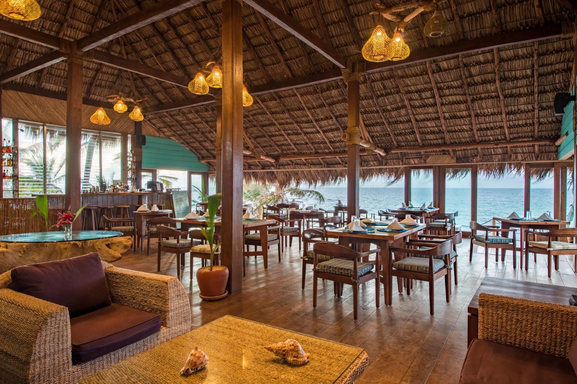 Yemaya Reefs, A Small Luxury Hotel Литтл-Корн-Айленд Экстерьер фото